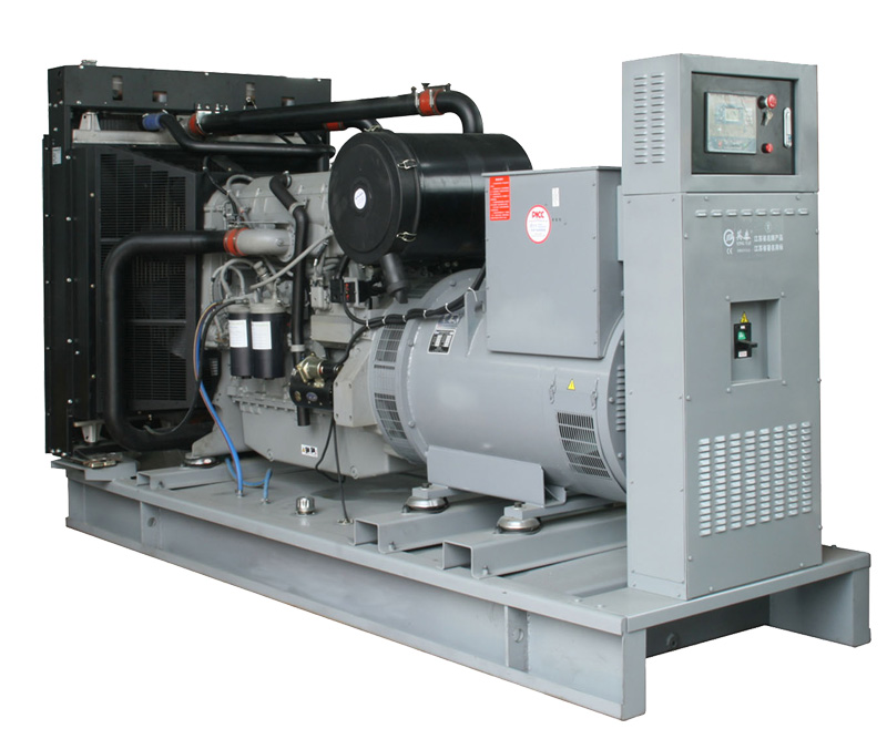 江苏中威含税低价热销700千瓦柴油发电机组